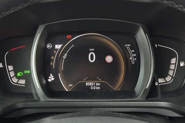 Renault Kadjar (2022) thumbnail 4