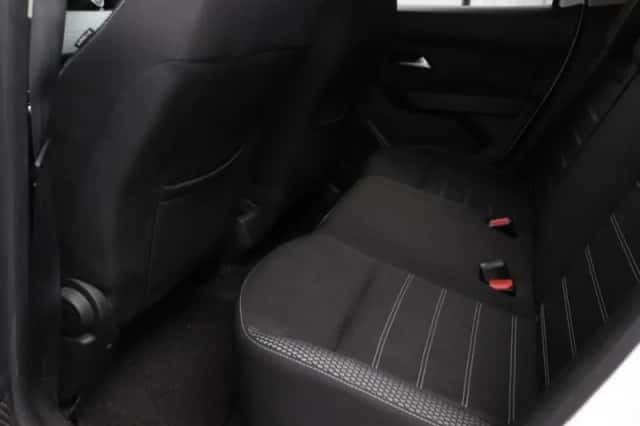 Dacia Duster (2020) thumbnail 6