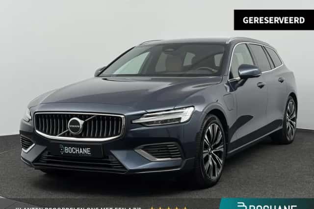 Volvo V60 (2023) thumbnail 1