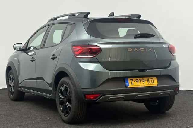 Dacia Sandero Stepway (2024) thumbnail 6