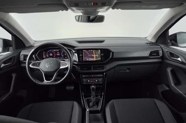 Volkswagen T-Cross (2022) thumbnail 3