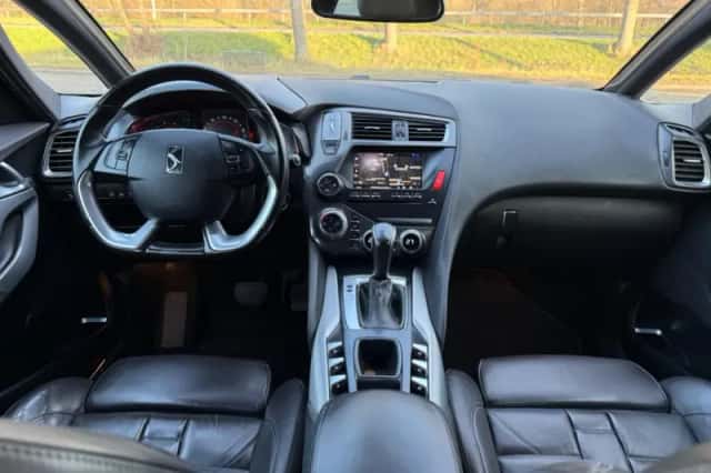 DS 5 (2015) thumbnail 6