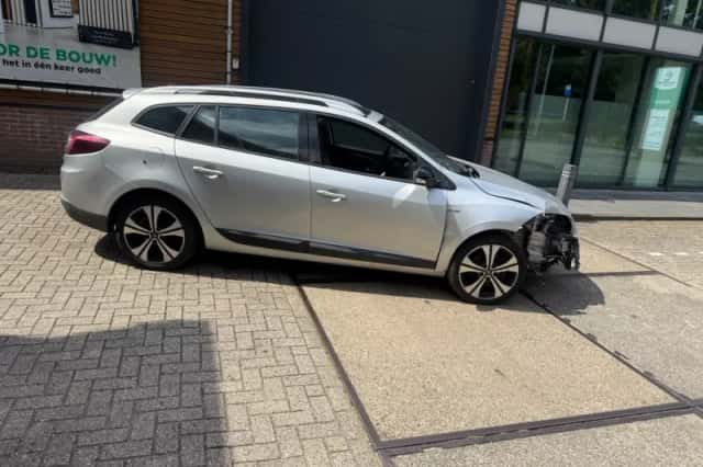 Renault Mégane (2012) thumbnail 2