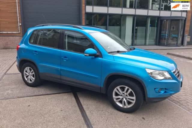 Volkswagen Tiguan (2007) thumbnail 1