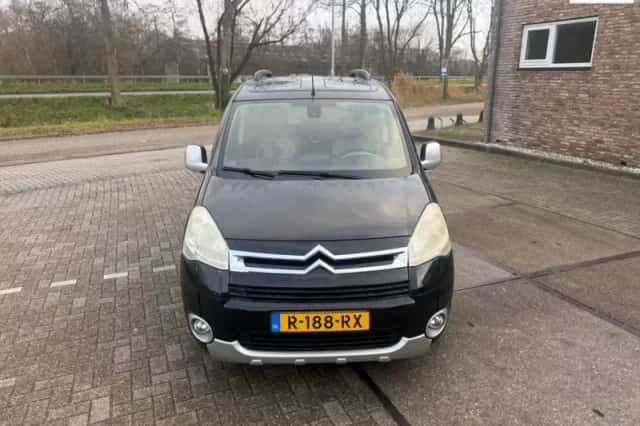 Citroën Berlingo (2011) thumbnail 1