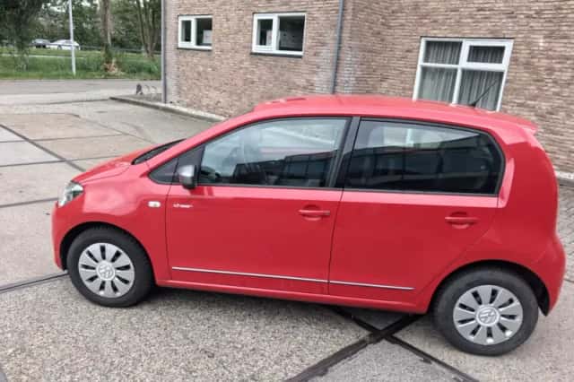 Volkswagen Up! (2014) thumbnail 4