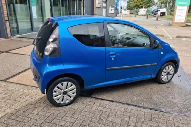 Citroën C1 (2012) thumbnail 3