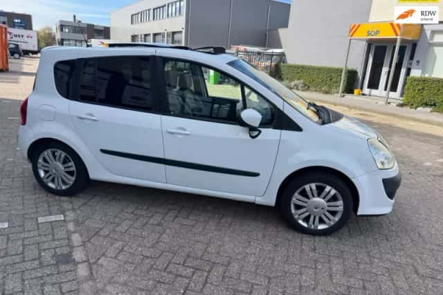Renault Grand Modus (2009) thumbnail 1