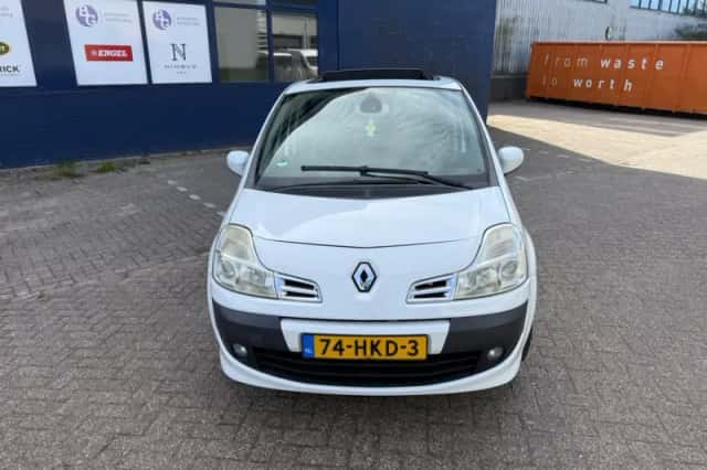 Renault Grand Modus (2009) thumbnail 3