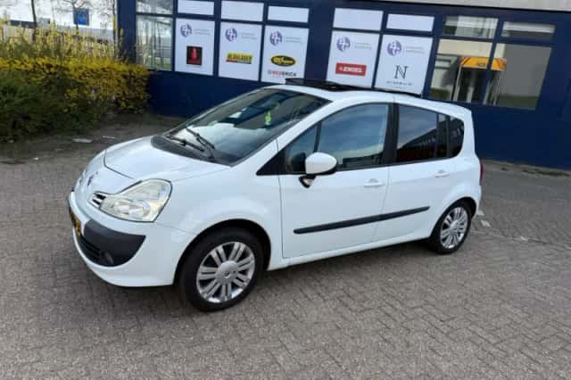 Renault Grand Modus (2009) thumbnail 5