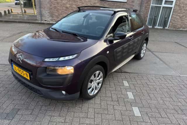 Citroën C4 Cactus (2016) thumbnail 2
