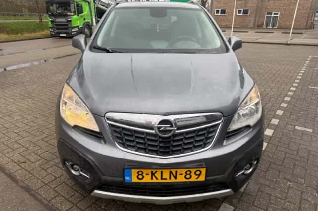 Opel Mokka (2013) thumbnail 2