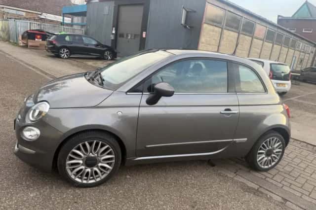 Fiat 500 (2016) thumbnail 2