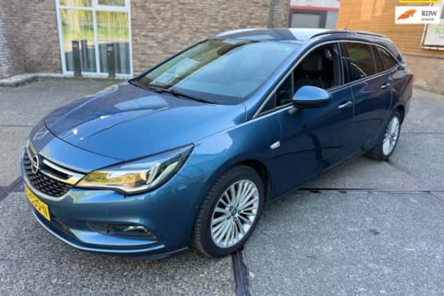 Opel Astra (2016) thumbnail 1