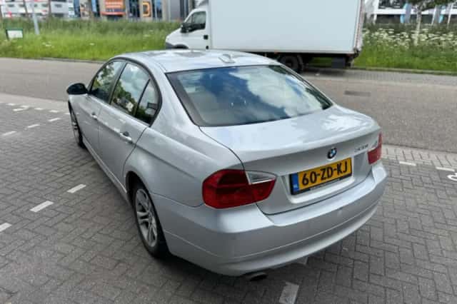 BMW 3-Serie (2008) thumbnail 3