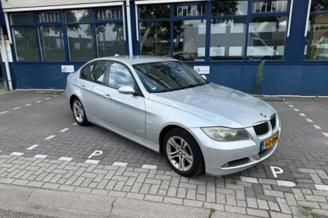 BMW 3-Serie (2008) thumbnail 5