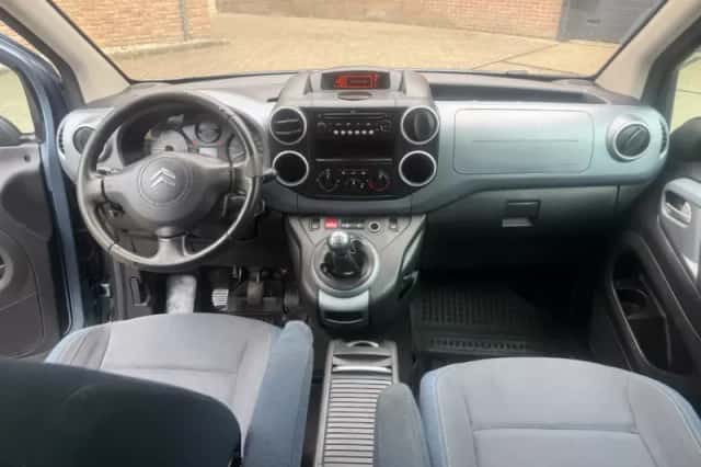 Citroën Berlingo (2008) thumbnail 6