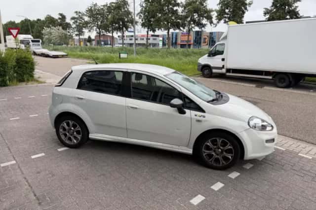 Fiat Punto Evo (2014) thumbnail 5