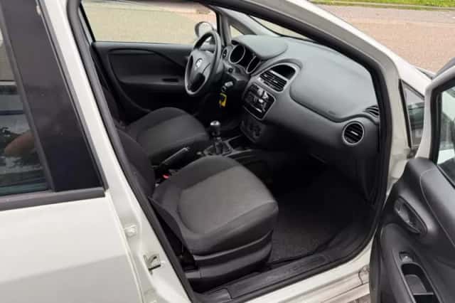 Fiat Punto Evo (2014) thumbnail 6