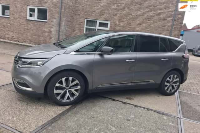 Renault Espace (2015) thumbnail 1