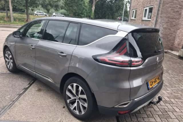 Renault Espace (2015) thumbnail 4