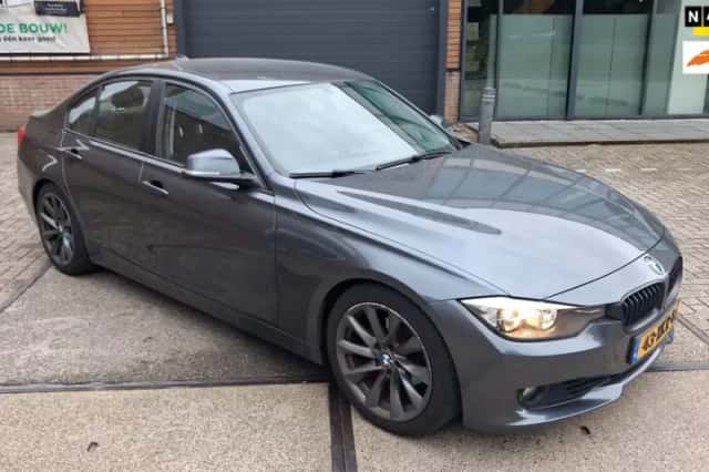 BMW 3-Serie (2012) thumbnail 1
