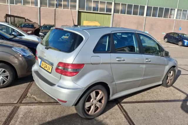 Mercedes-Benz B-Klasse (2009) thumbnail 4