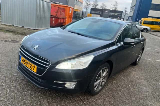 Peugeot 508 (2011) thumbnail 2