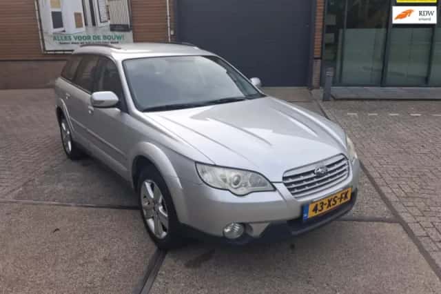 Subaru Outback (2007) thumbnail 1
