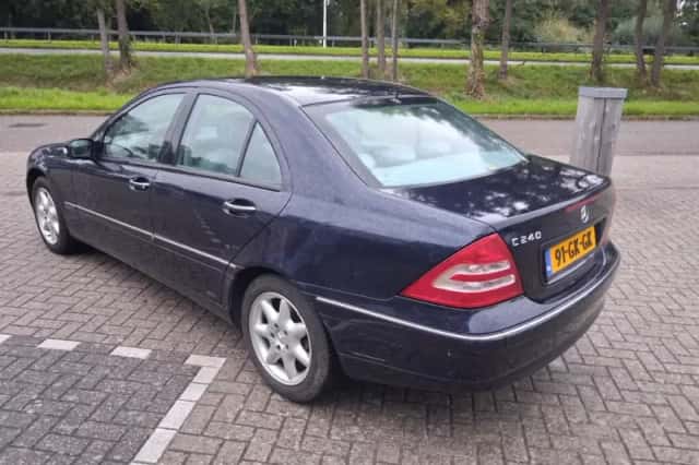 Mercedes-Benz C-Klasse (2001) thumbnail 5