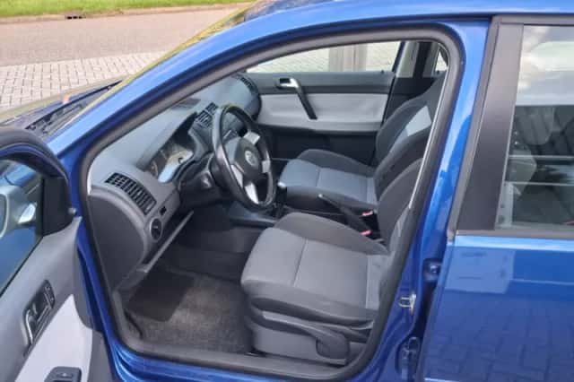 Volkswagen Polo (2004) thumbnail 6