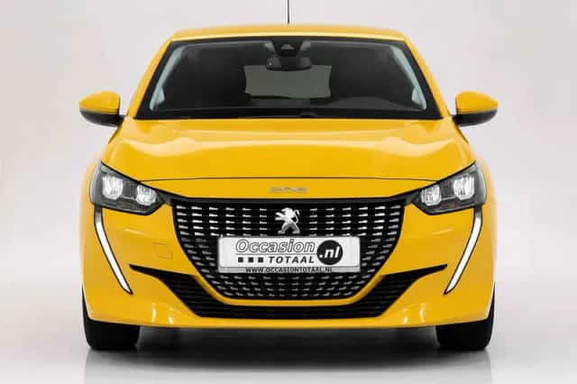 Peugeot 208 (2021) thumbnail 2