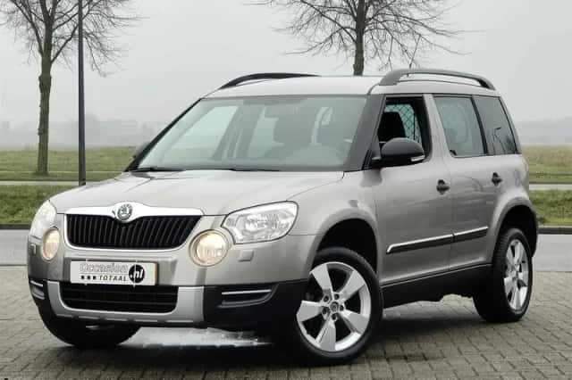 Škoda Yeti (2010) thumbnail 1