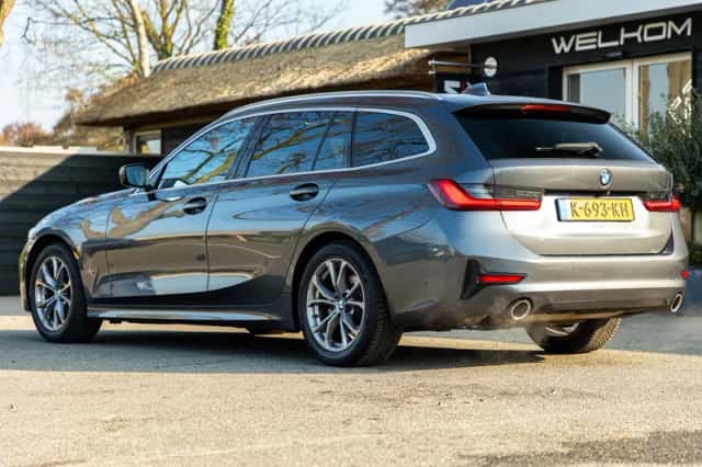 BMW 3-Serie (2021) thumbnail 4