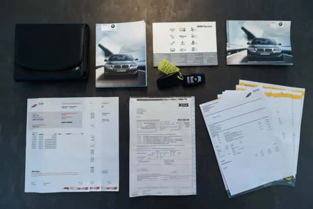 BMW 5-Serie (2011) thumbnail 4