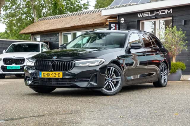 BMW 5-Serie (2021) thumbnail 1