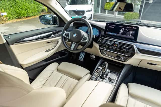 BMW 5-Serie (2021) thumbnail 2