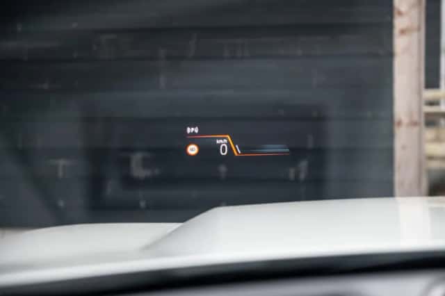 BMW iX1 (2025) thumbnail 6