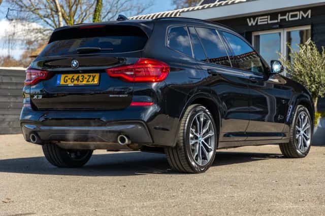 BMW X3 (2020) thumbnail 3