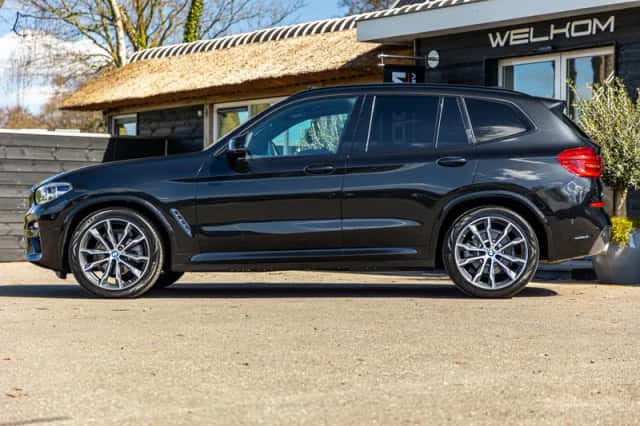 BMW X3 (2020) thumbnail 5