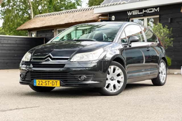 Citroën C4 (2006) thumbnail 1