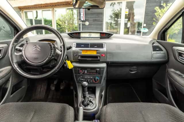 Citroën C4 (2006) thumbnail 6