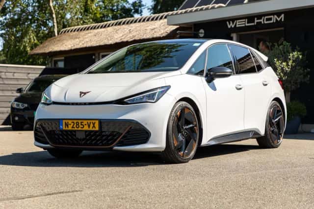 CUPRA Born (2021) thumbnail 6