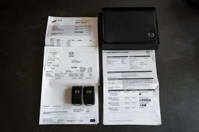 Mazda CX-5 (2021) thumbnail 4