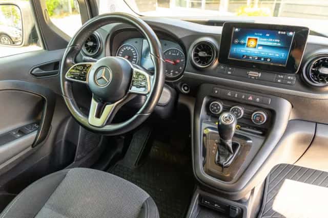 Mercedes-Benz Citan (2023) thumbnail 2