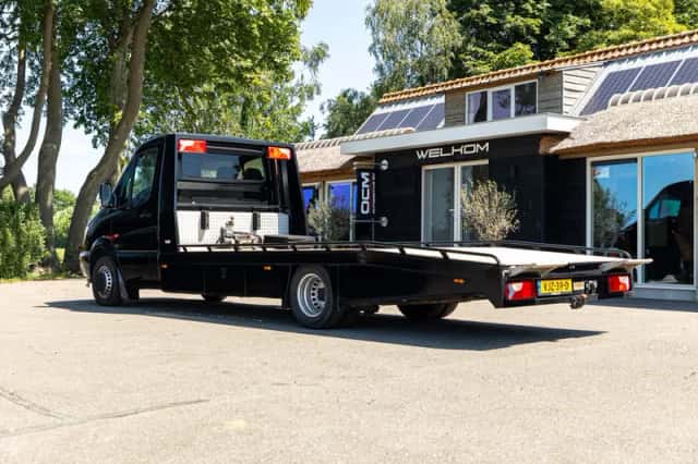 Mercedes-Benz Sprinter (2010) thumbnail 6