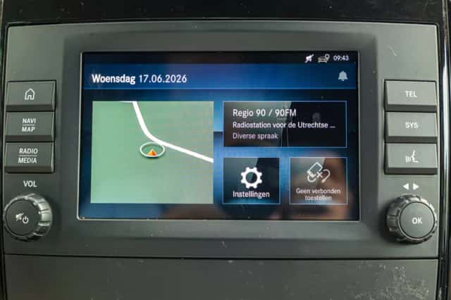 Mercedes-Benz Vito (2021) thumbnail 6