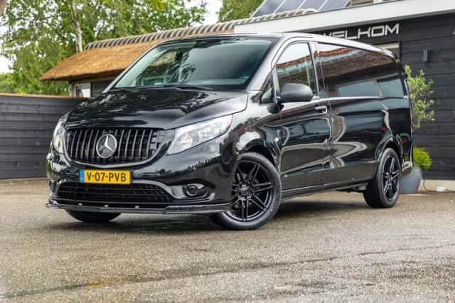Mercedes-Benz Vito (2021) thumbnail 1