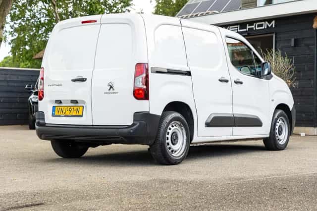 Peugeot Partner (2021) thumbnail 3
