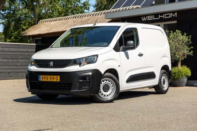 Peugeot Partner (2022) thumbnail 1